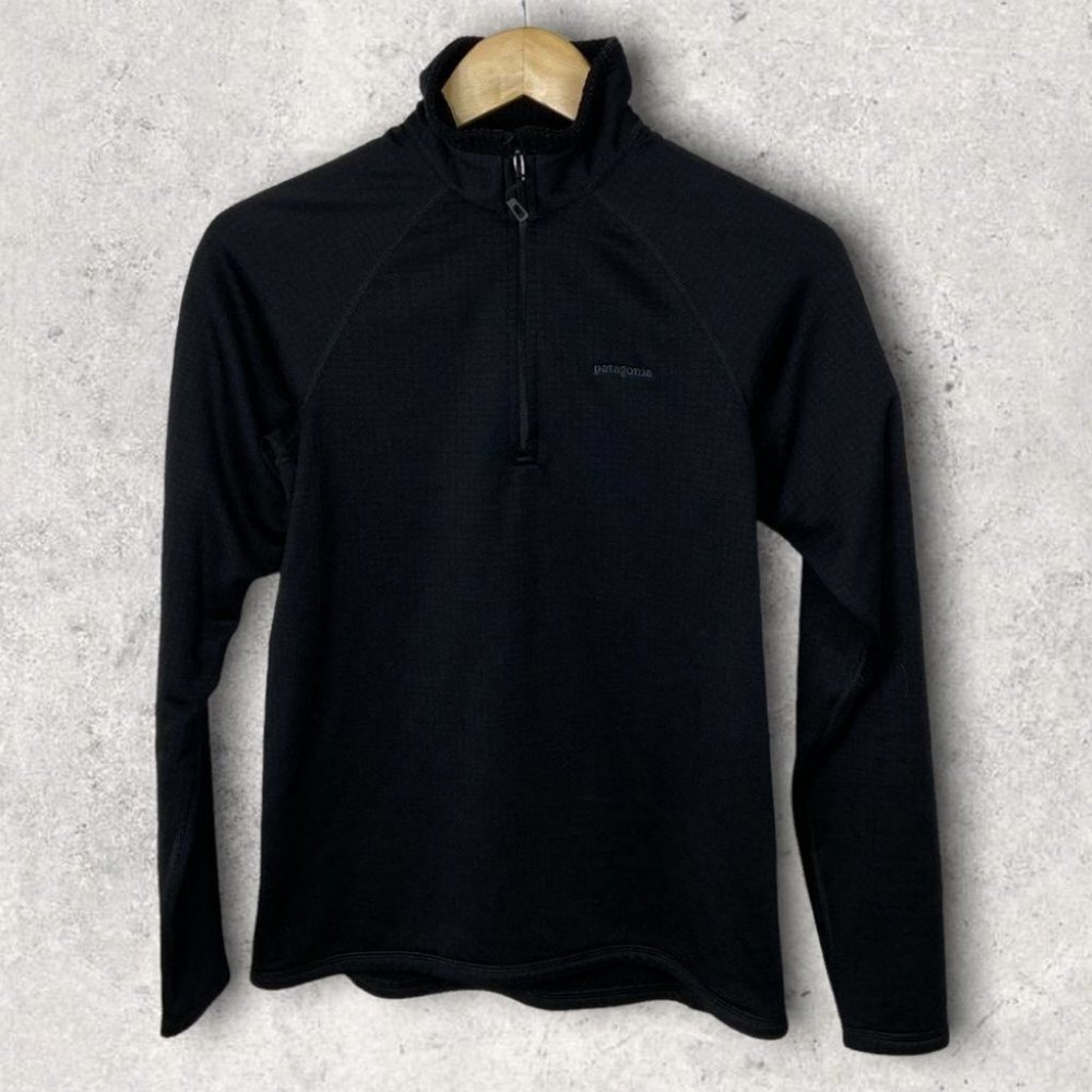 Patagonia Black Fleece Quarter Zip Pullover Sweater Size Medium Base Layer Top M